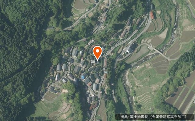 吉滝キャンプ場 コテージ村